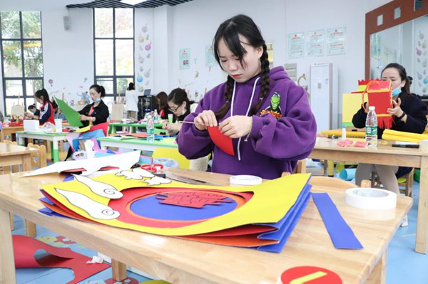 雁峰區(qū)幼兒園“教學能手”專業(yè)技能競賽在衡陽幼高專附屬幼兒園完美落幕