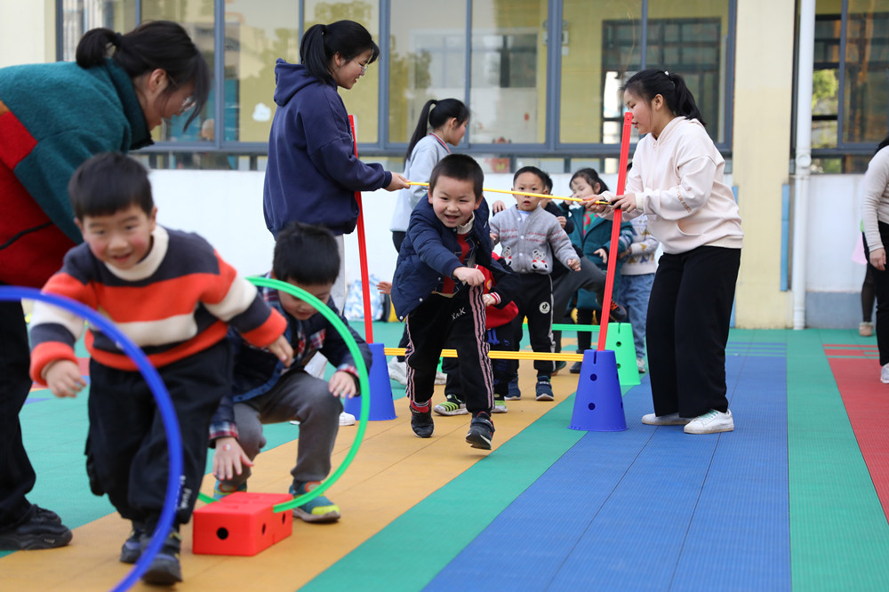 學(xué)生用心，幼兒開(kāi)心，家長(zhǎng)放心      ——衡陽(yáng)幼兒師范高等專(zhuān)科學(xué)校開(kāi)設(shè)“四點(diǎn)半課堂”