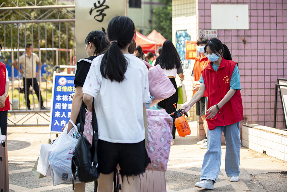 衡陽幼兒師專喜迎2022級新同學